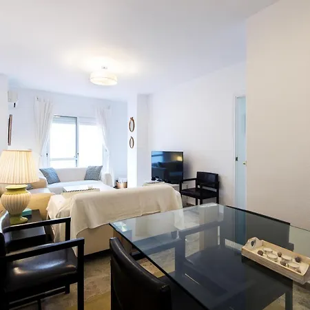 Apartment Center Location & Parking Free With Largeterrace & Bbq Malaga