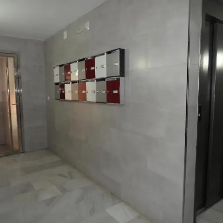 Apartment Center Location & Parking Free With Largeterrace & Bbq Malaga