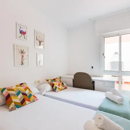 Center Location & Parking Free With Largeterrace & Bbq Apartment Malaga